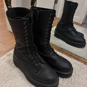 Dr. Martens Mid-calf Women's Boots